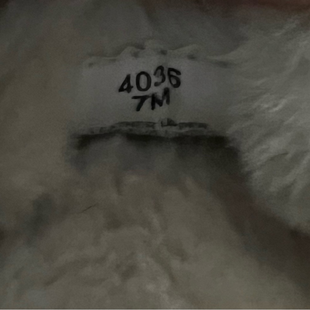 MINNETONKA Slippers 7M - Picture 2 of 3